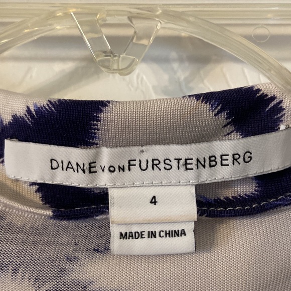 Diane Von FURSTENBERG Dress size 4 excellent condition length 35” - Picture 3 of 15